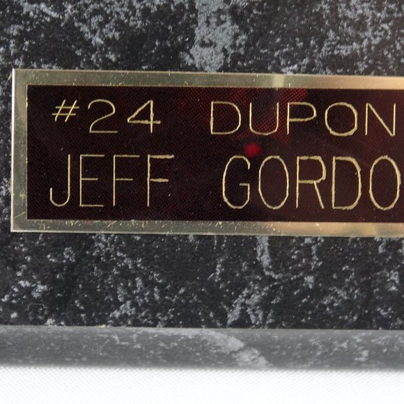 NASSCAR Jeff Gordon Dupont #24 The Personal Card Plaque - Picture 3 of 6